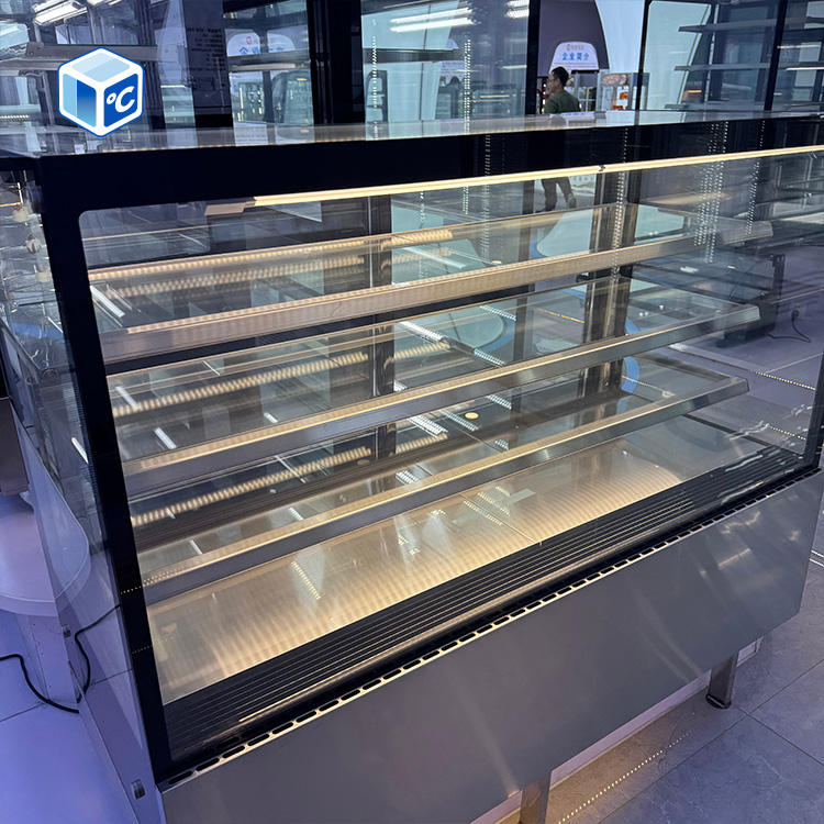 Réfrigérateur commercial pour  - Refrigerated Display Case avis et prix